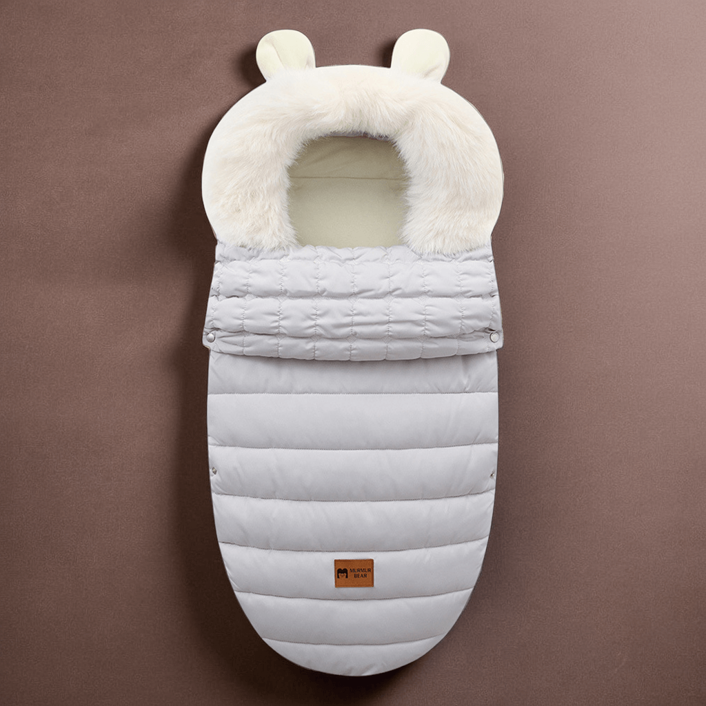 Chancelière Universelle Poussette CuddleNest – Doublure Polaire Chaude, Capuche Oreilles d'Ours, Fausse Fourrure Amovible