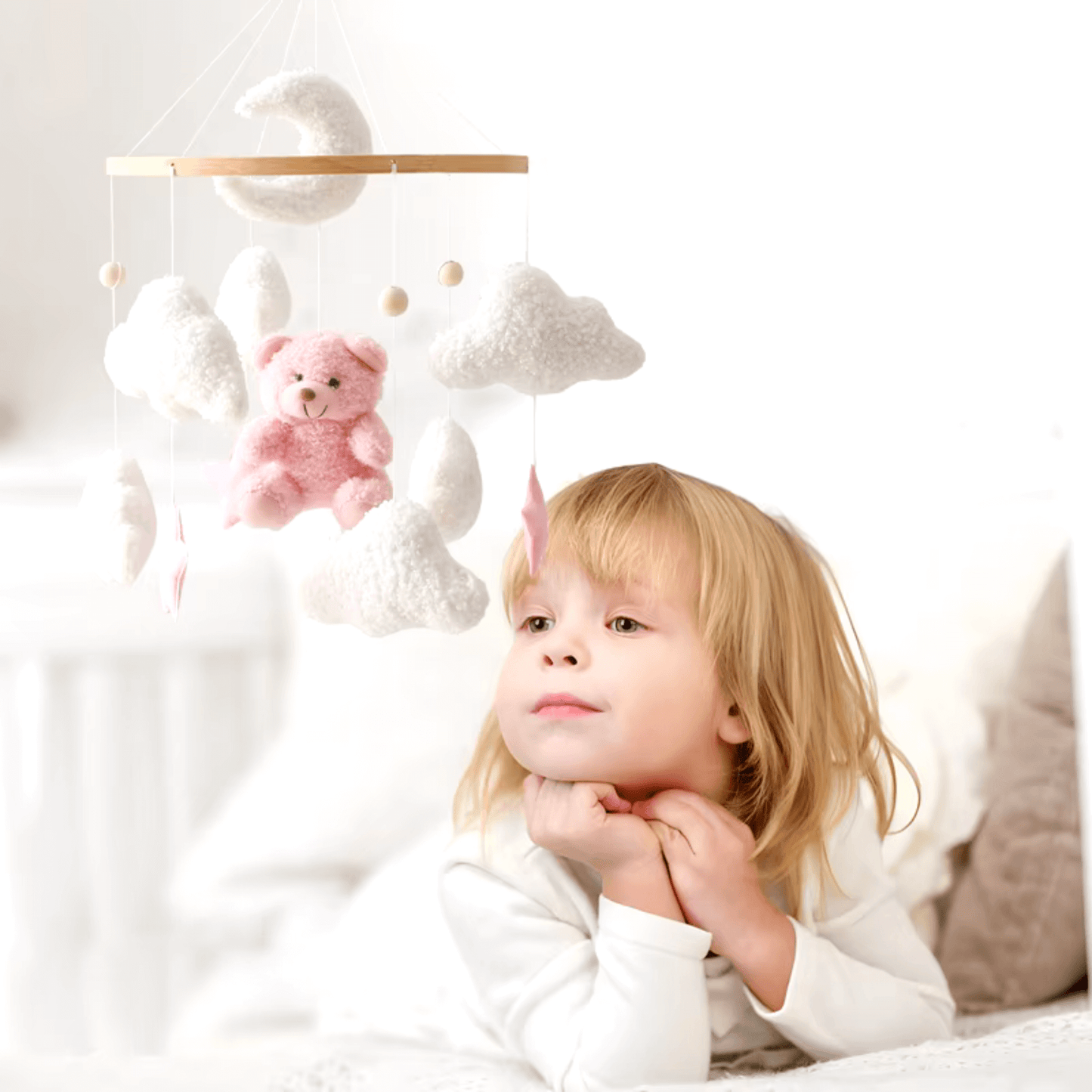 Mobile pour Lit Bébé SweetDream – Ourson Mignon Marron ou Rose avec Lune, Étoiles et Nuages