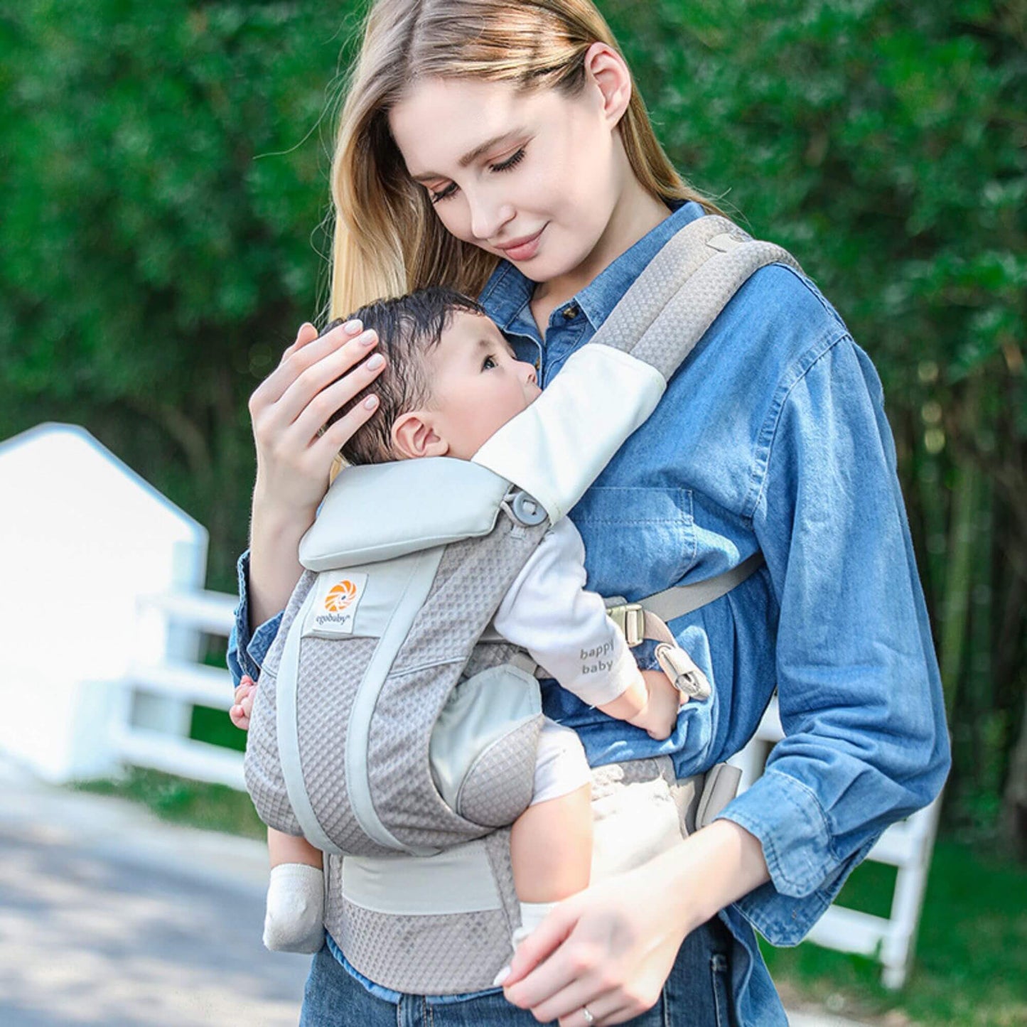porte bebe physiologique gris